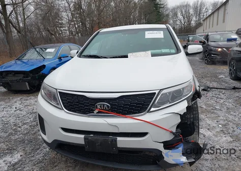 2015 Kia Sorento Lx z USA, uszkodzony, nr VIN 5XYKTCA61FG650057